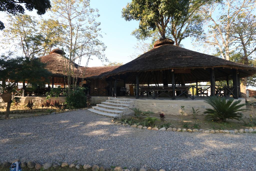 Hotel Siddhartha Wildlife Retreat Meghauli Exteriér fotografie